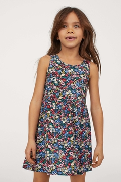 Vestido H&M - Big Girl - Negro con florcitas de colores en internet