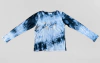 Remera "Old Bunch" - Manga larga, batik con LOVE y flores bordadas