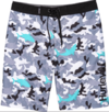 Malla "Hurley" - Surfer camuflado con tiburones