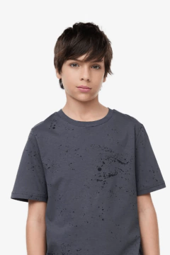 Remera H&M - Gris oscuro con pintitas negras - comprar online