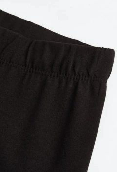 Imagen de Calza "H&M " - Negra lisa de algodón