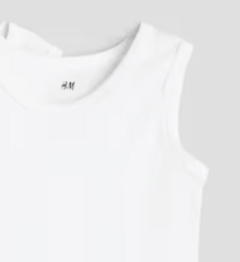 Bodies "H&M" - Little - Pack x 5 unid.musculosas blancas - Lupeluz