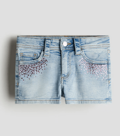 Short "H&M" - De jean celeste con brillitos rosas