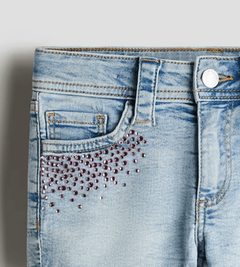 Short "H&M" - De jean celeste con brillitos rosas en internet