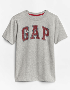 Remera "Gap" - Gris melange con logo rojo estampado - comprar online