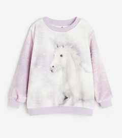 Buzo "H&M" - De peluche lila con unicornio - comprar online