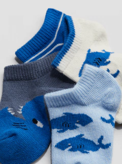 Medias "H&M " - Pack x 4 celeste y azul con tiburones en internet