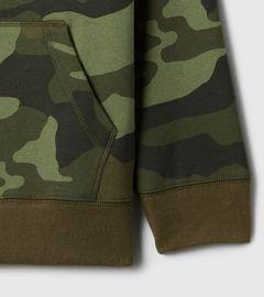 Imagen de Buzo "Gap". Canguro camuflado verde con logo azul