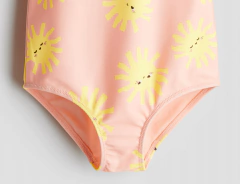 Malla "H&M" - Big Girl - Enteriza rosa con soles - tienda online