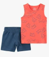Conjunto "Carter´s" - Baby boy - 2 piezas musculosa roja con tiburones + short - comprar online