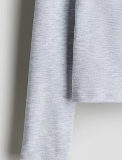 Remera H&M - Manga larga lisa gris melange en internet