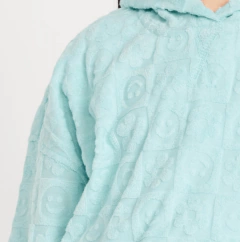 Buzo "Old Navy". De towel verde agua con flores y smiles en internet