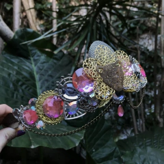 Leo Zodiac Crown en internet