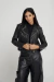 Campera El Cairo Negra Worn