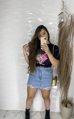 Tee Leopardo - Preta - comprar online