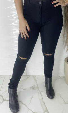 Calça Skinny - Rasgo