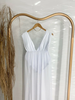 Vestido Luxo Tule- Fenda - comprar online