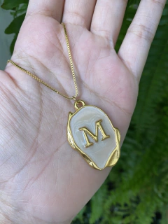 Colar Madrepérola - INICIAL - Vestorelli