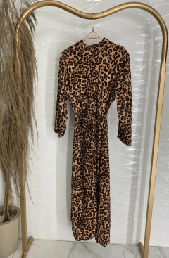 Chemise Onça na internet