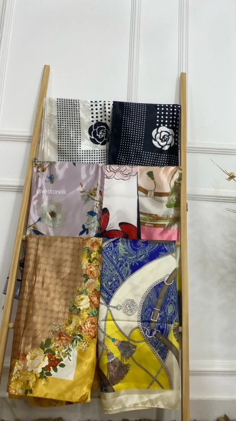 Lenço Versatile- Cetim