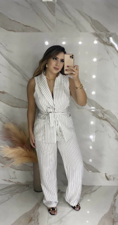 Conjunto Alfaiataria- Colete com Faixa + Calça- Risca de Giz - Vestorelli