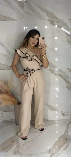 Imagem do Macacão Babados c/ faixa - bicolor