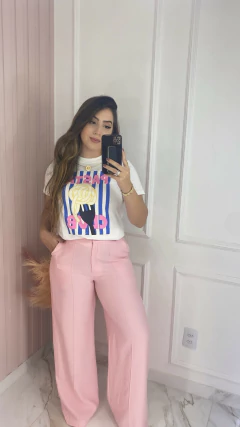 Tee Fashionista - Pasta e Morango na internet