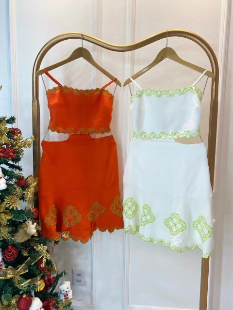 Vestido Curtinho - Bordado