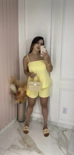 Conjunto Assimétrico - Colors - comprar online