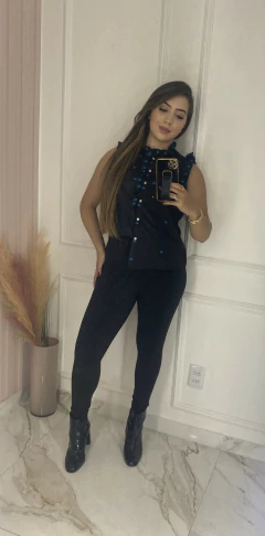 Blusa Florzinha Bordada - Tricoline - loja online