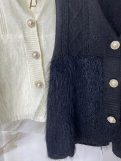 Colete Blair - Tricot importado com pelúcia na internet