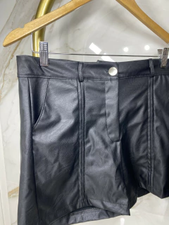 Short Couro - Flanelado na internet