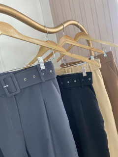 Calça Alfaiataria c/ Cinto - Vestorelli