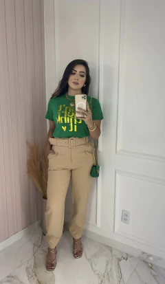 Calça Alfaiataria c/ Cinto na internet