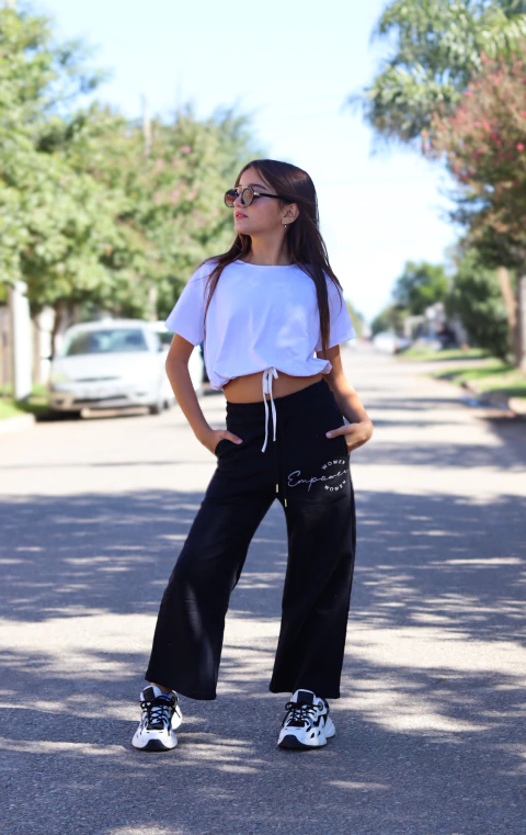 Pantalon frisado de nena EMPOWER