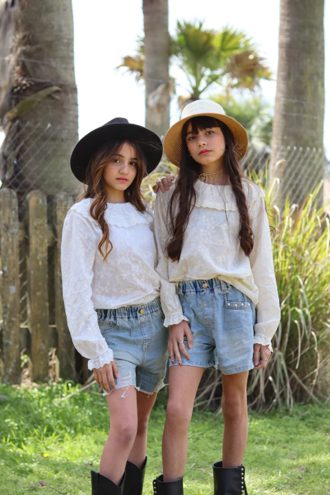 Blusa importada de Broderie de nena ART.6210 - comprar online