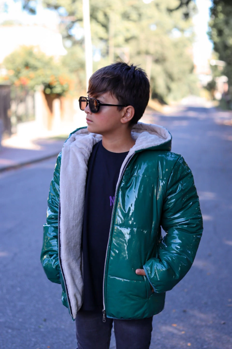 Campera de charol de varon con piel por dentro (art.608)