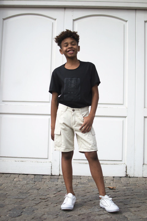 Bermuda cargo de gabardina con botón y pasa cinto art. 917