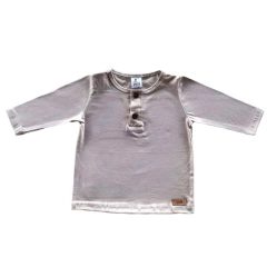 REMERA CIPRÉS M/L CON BOTÓN- BEIGE