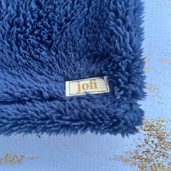 CHALECO CORDERITO BIFAZ- AZUL en internet