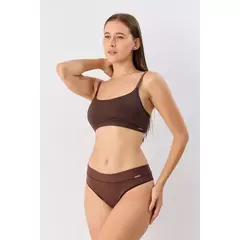 crop top con almohadilla amanda en internet