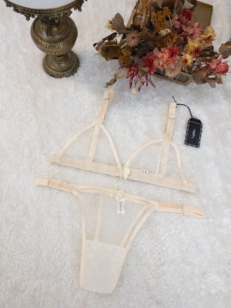 Conjunto Triangulo Plumeti - Jesús Fernandez