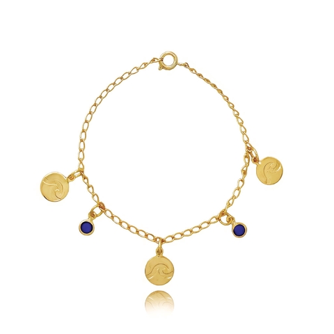 Pulseira com mini medalhas de onda e cristais azul folheada em ouro 18k