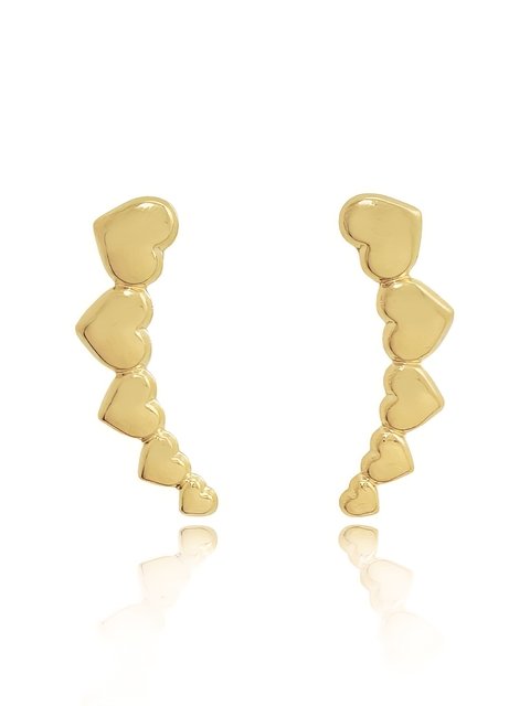 Brinco ear cuff corações liso folheado em ouro 18k