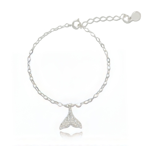 Pulseira com calda de sereia texturizada folheado em prata