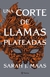 UNA CORTE DE LLAMAS PLATEADAS