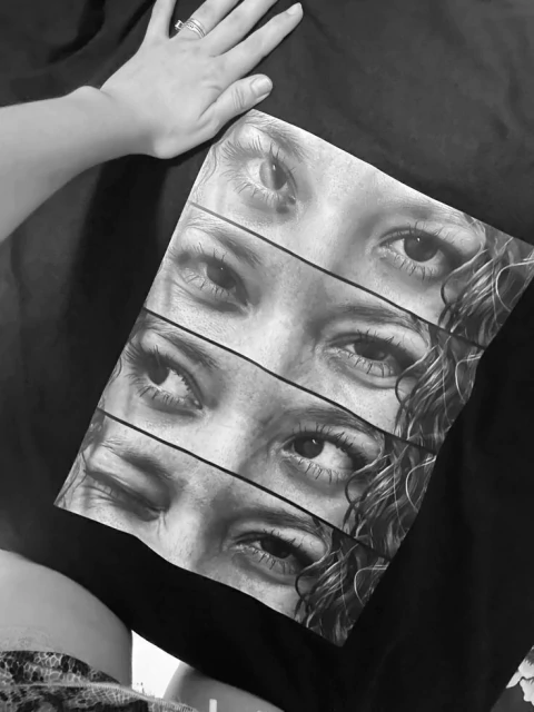 Remera Con tus Ojos - comprar online