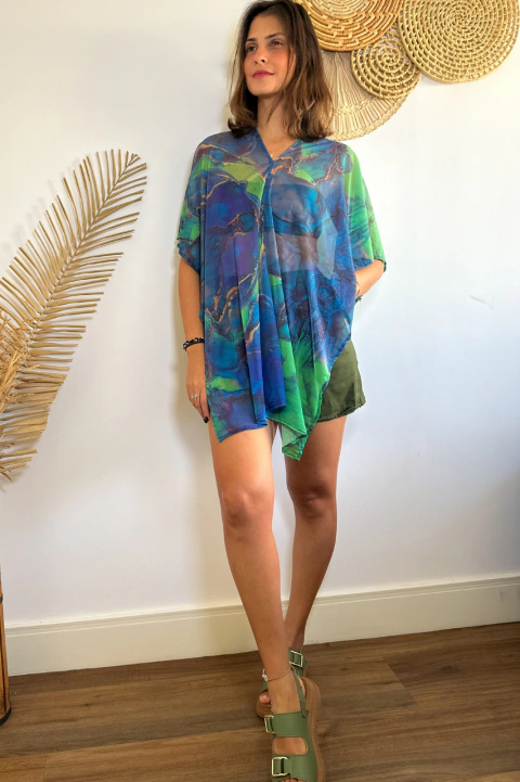 Blusa Capa Tule