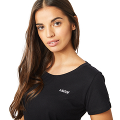 W - REMERA ORIGIN BLACK