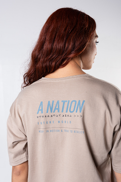 REMERA TRIXIE BEIGE - comprar online